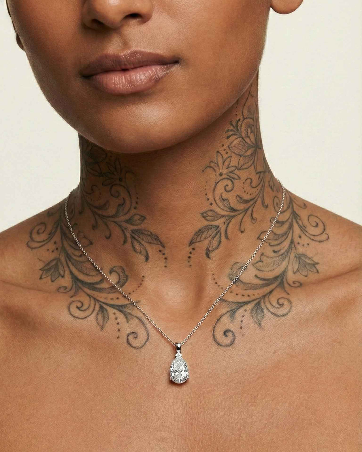 Éclat Pendant - Sterling Silver Rhodium Plated Moissanite Pendant