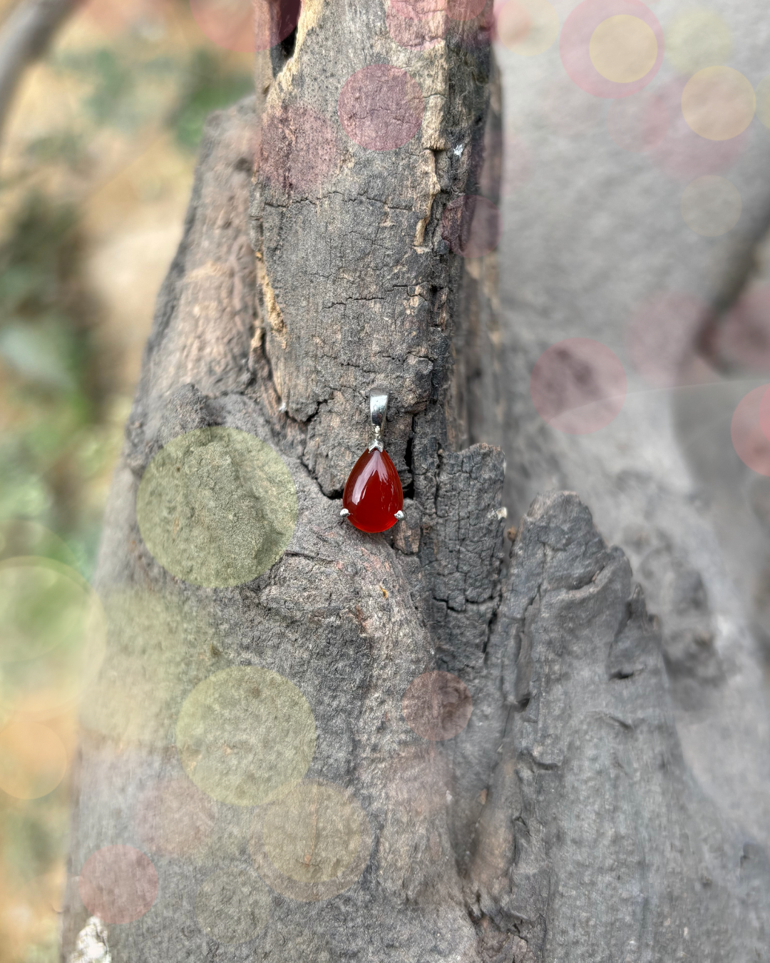 Ignis Pendant - Suramyah