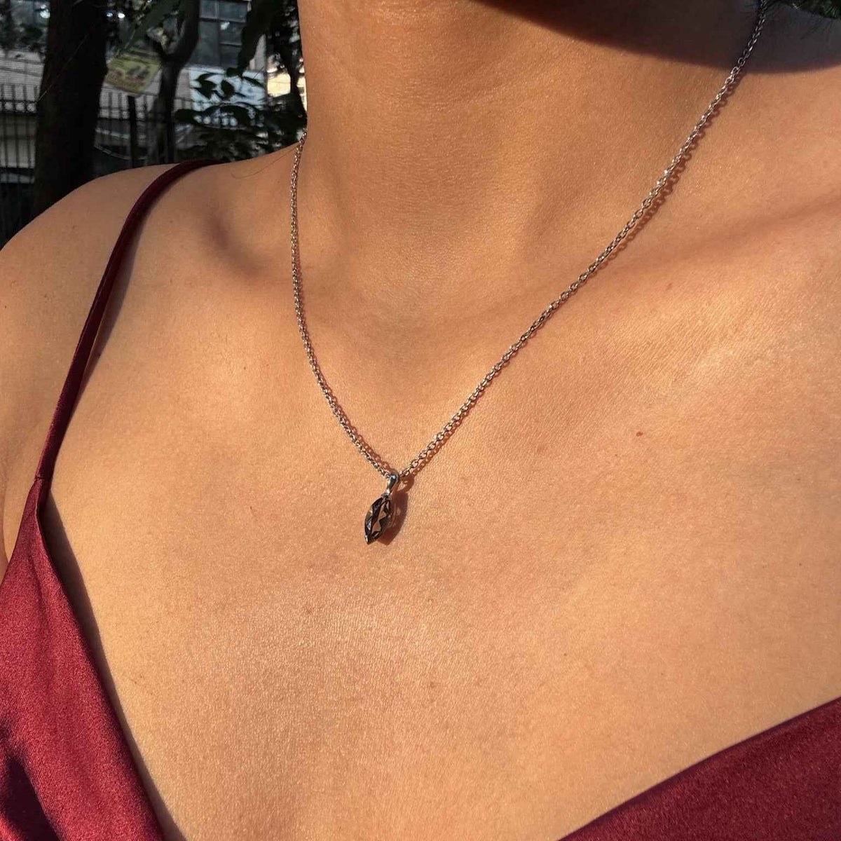 Duskray Pendant
